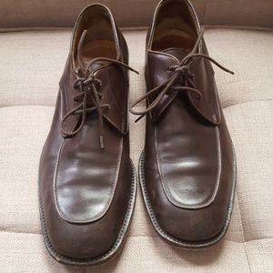 Bally men's brown lace up shoes